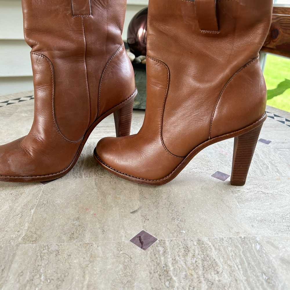 Gorgeous soft leather booties